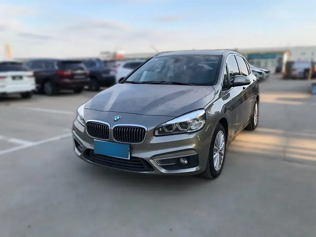 2014 BMW 2 Series Wagon 2.0T 192HP L4 8AT
