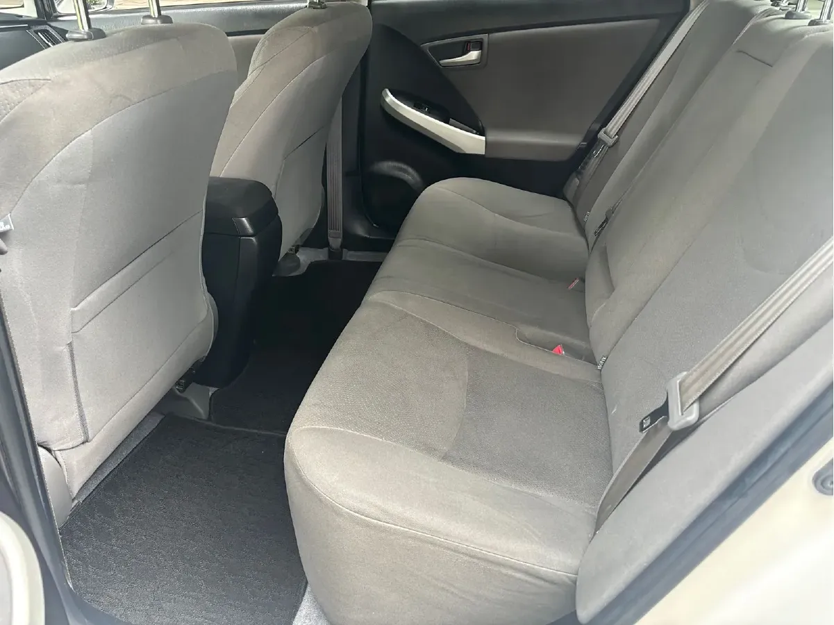 2012 Toyota Prius 1.8L 99HP L4 E-CVT Hybrid,autocango,china used car exporter,china ev exporter,chinese used car exporter,chinese used ev exporter