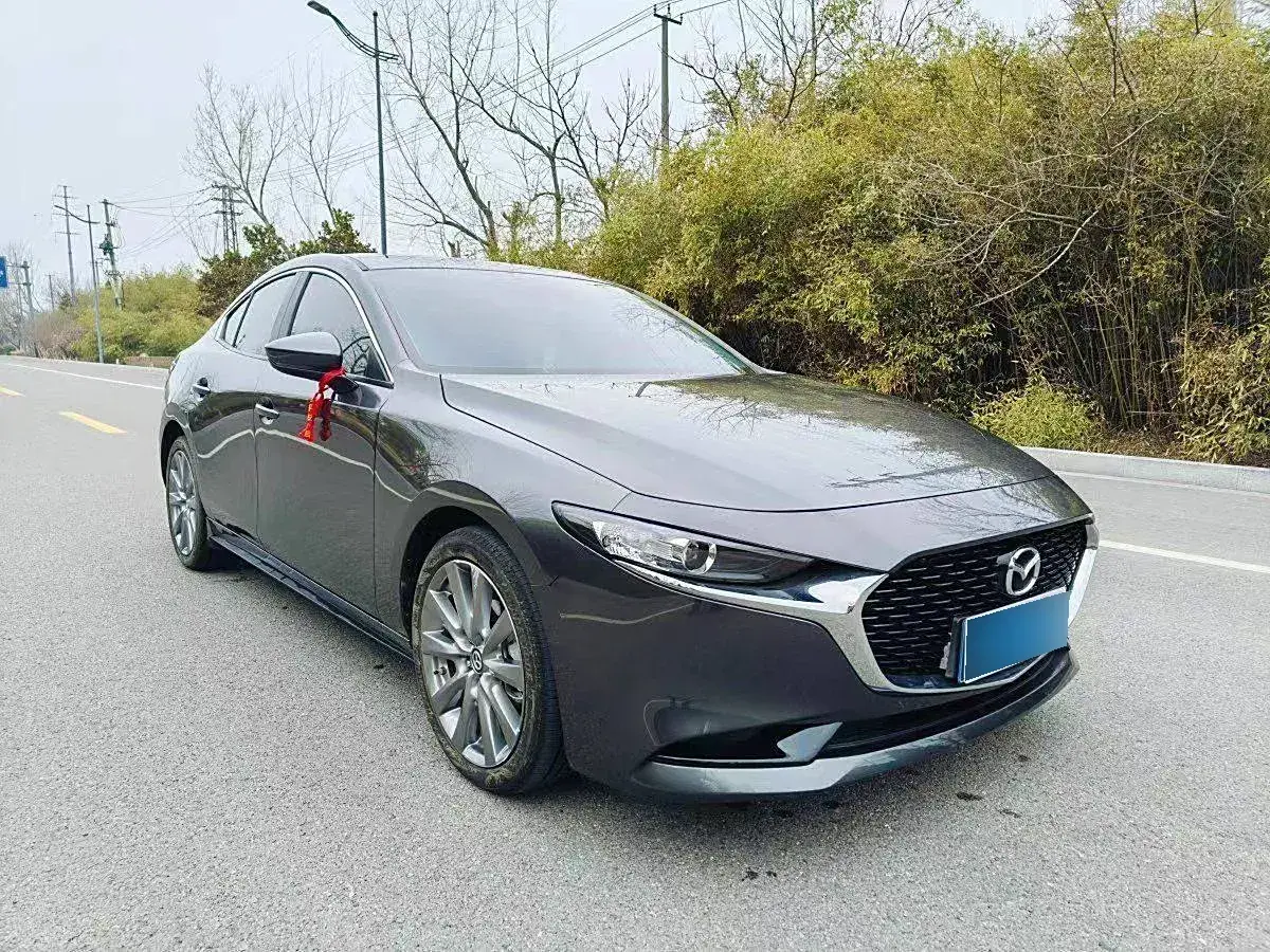 2022 Mazda 3 Axela 2.0L 158HP L4 6AT