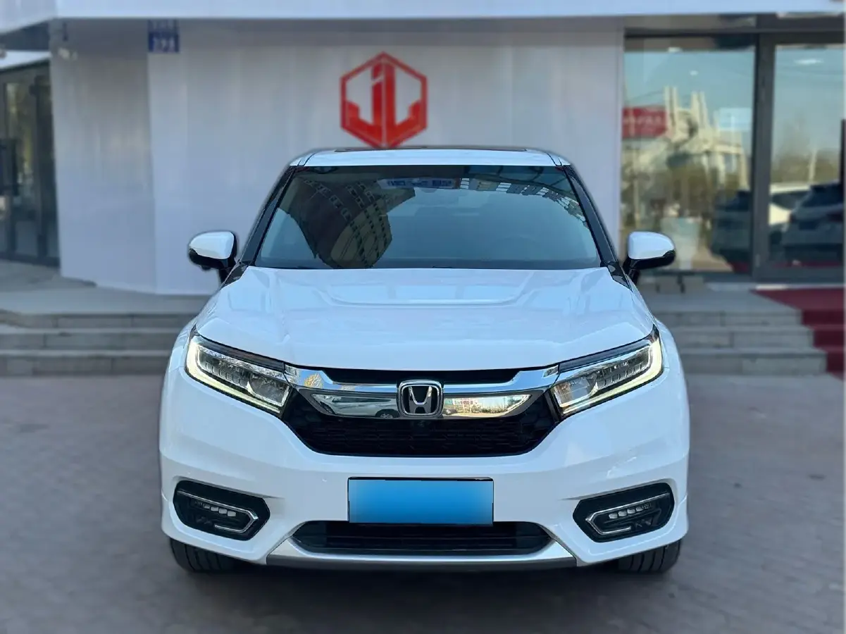 2017 Honda Avancier 2.0T 272HP L4 9AT
