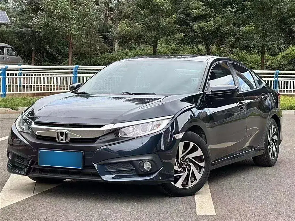2016 Honda Civic 1.5T 177HP L4 CVT