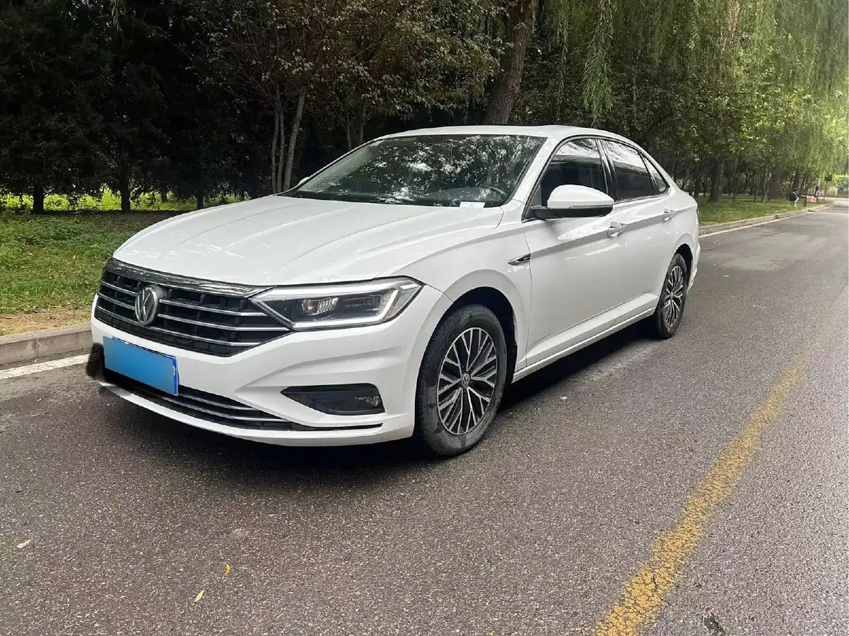 2021 Volkswagen Sagitar 1.4T 150HP L4 7DCT