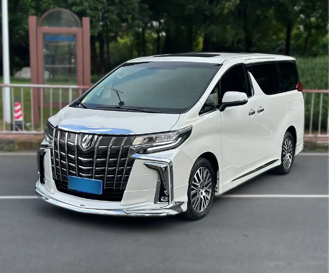 2015 Toyota Alphard 3.5L 275HP V6 6AT