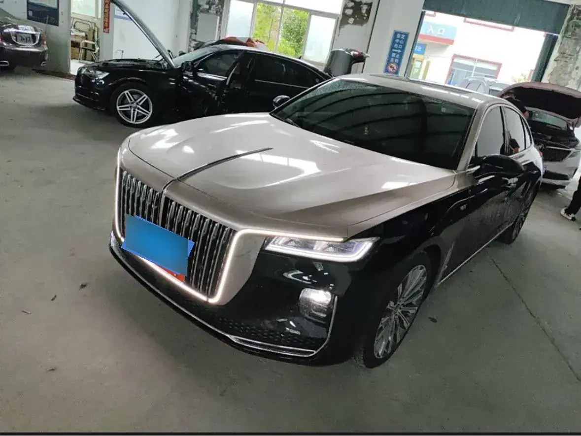2022 HongQi H9 3.0T 283HP V6 7DCT