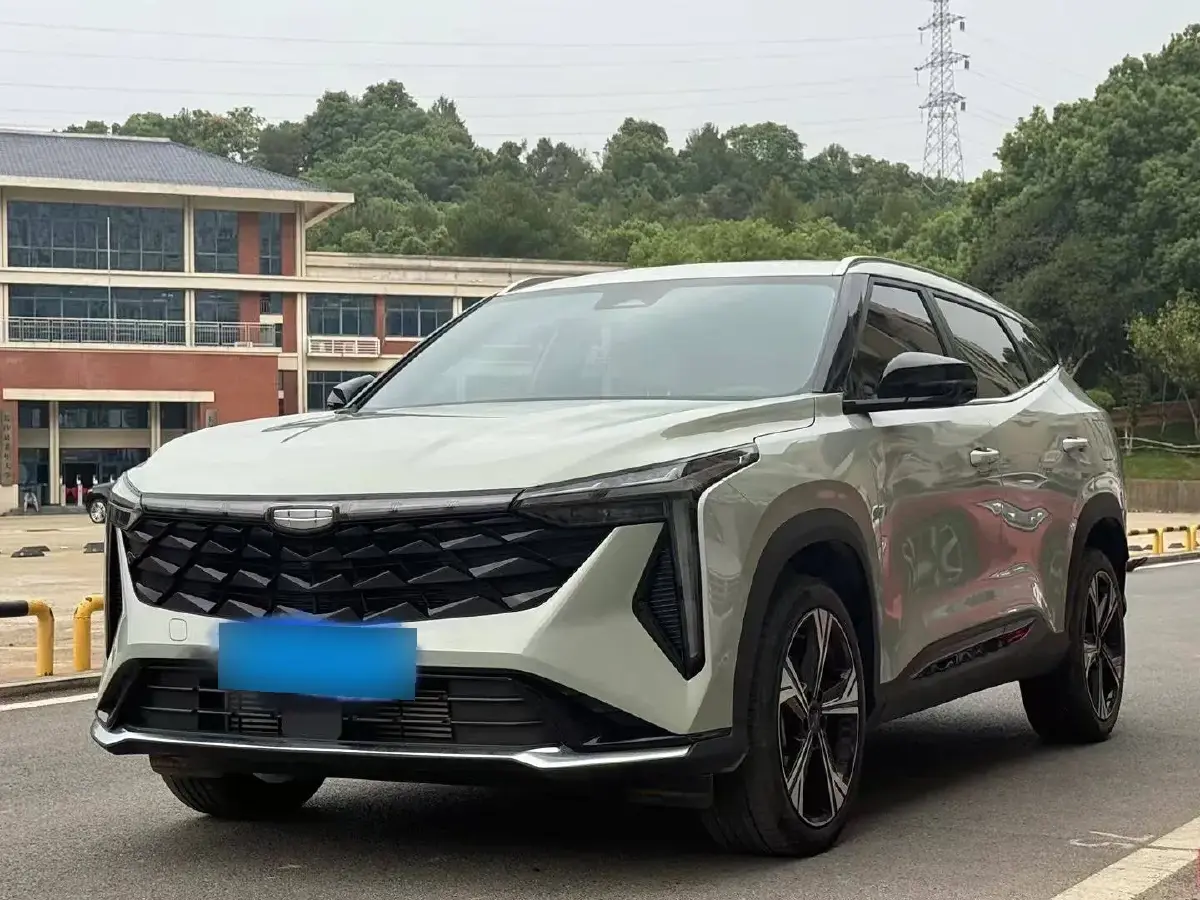 2023 Geely Azkarra 1.5T 181HP L4 7DCT