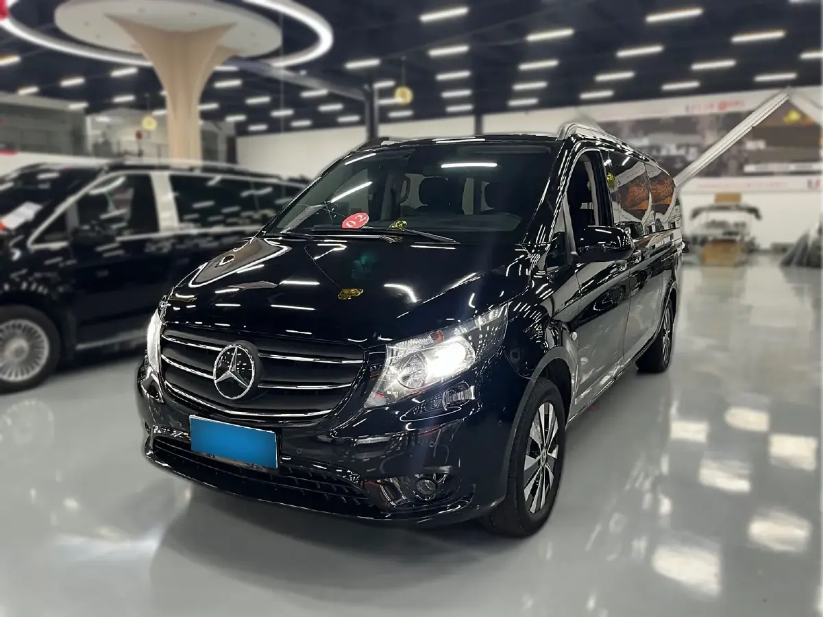 2021 Mercedes-Benz Vito 2.0T 211HP L4 9AT