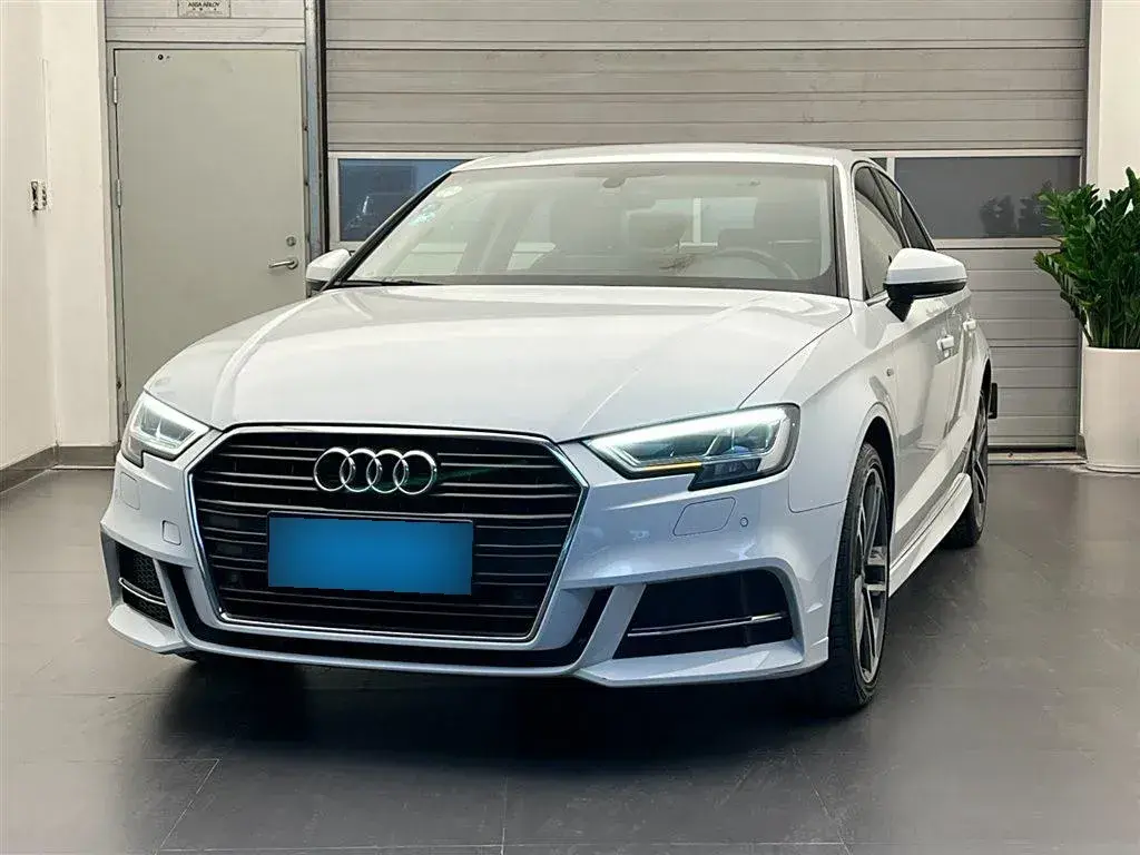 2018 Audi A3 1.4T 150HP L4 7DCT