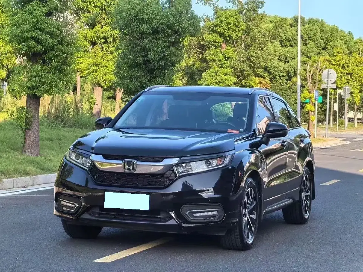 2017 Honda Avancier 1.5T 193HP L4 CVT