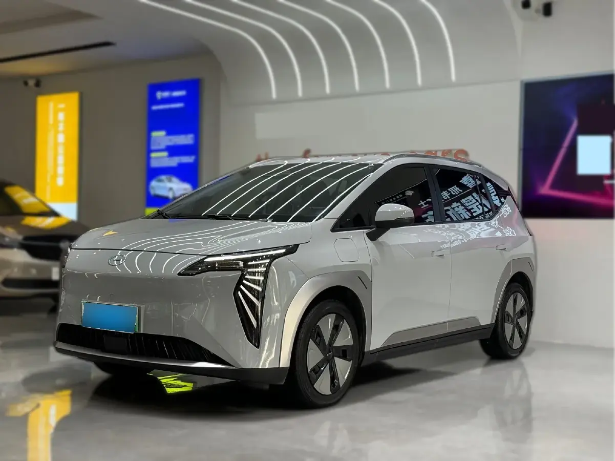 2023 Aion Y BEV 51.9KWH