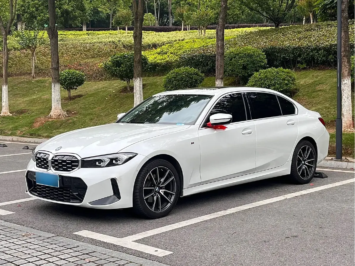 2023 BMW 3 Series 2.0T 184HP L4 8AT