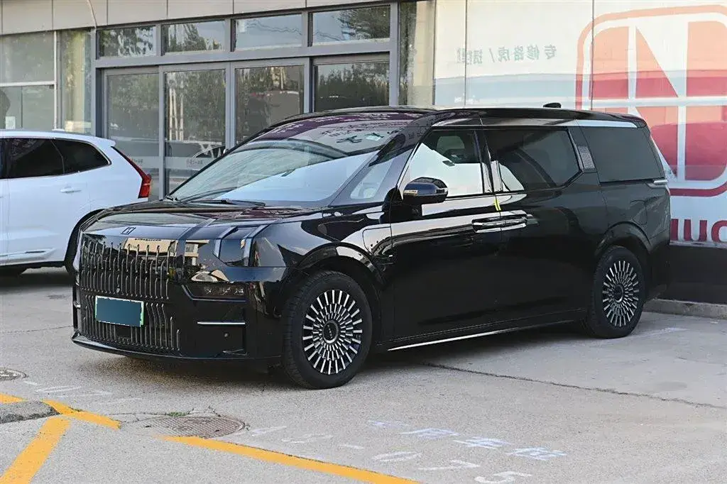 2022 Zeekr 009 BEV 116KWH