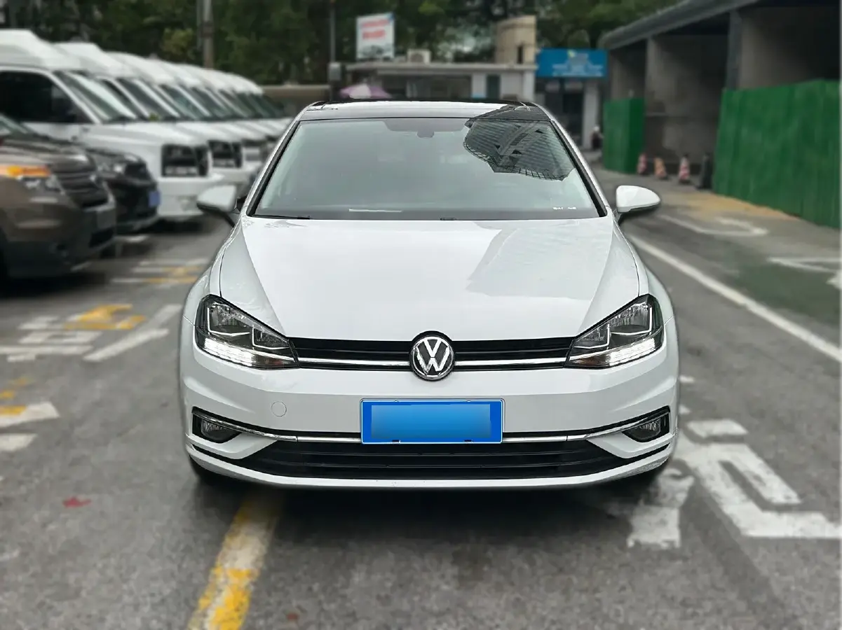 2019 Volkswagen Golf 1.4T 150HP L4 7DCT
