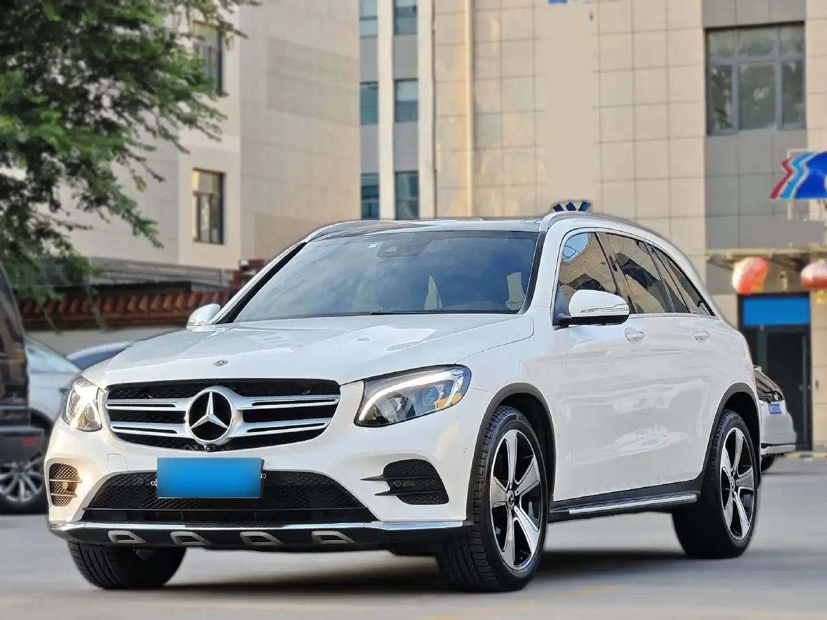 2019 Mercedes-Benz GLC Class 2.0T 245HP L4 9AT