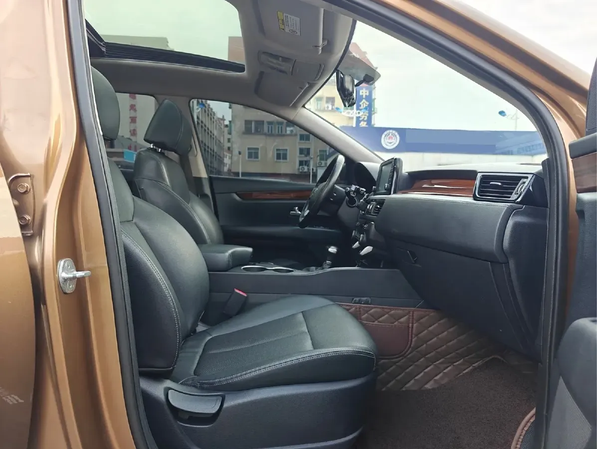 2017 Kia KX7 2.4L 188HP L4 6AT,autocango,china used car exporter,china ev exporter,chinese used car exporter,chinese used ev exporter