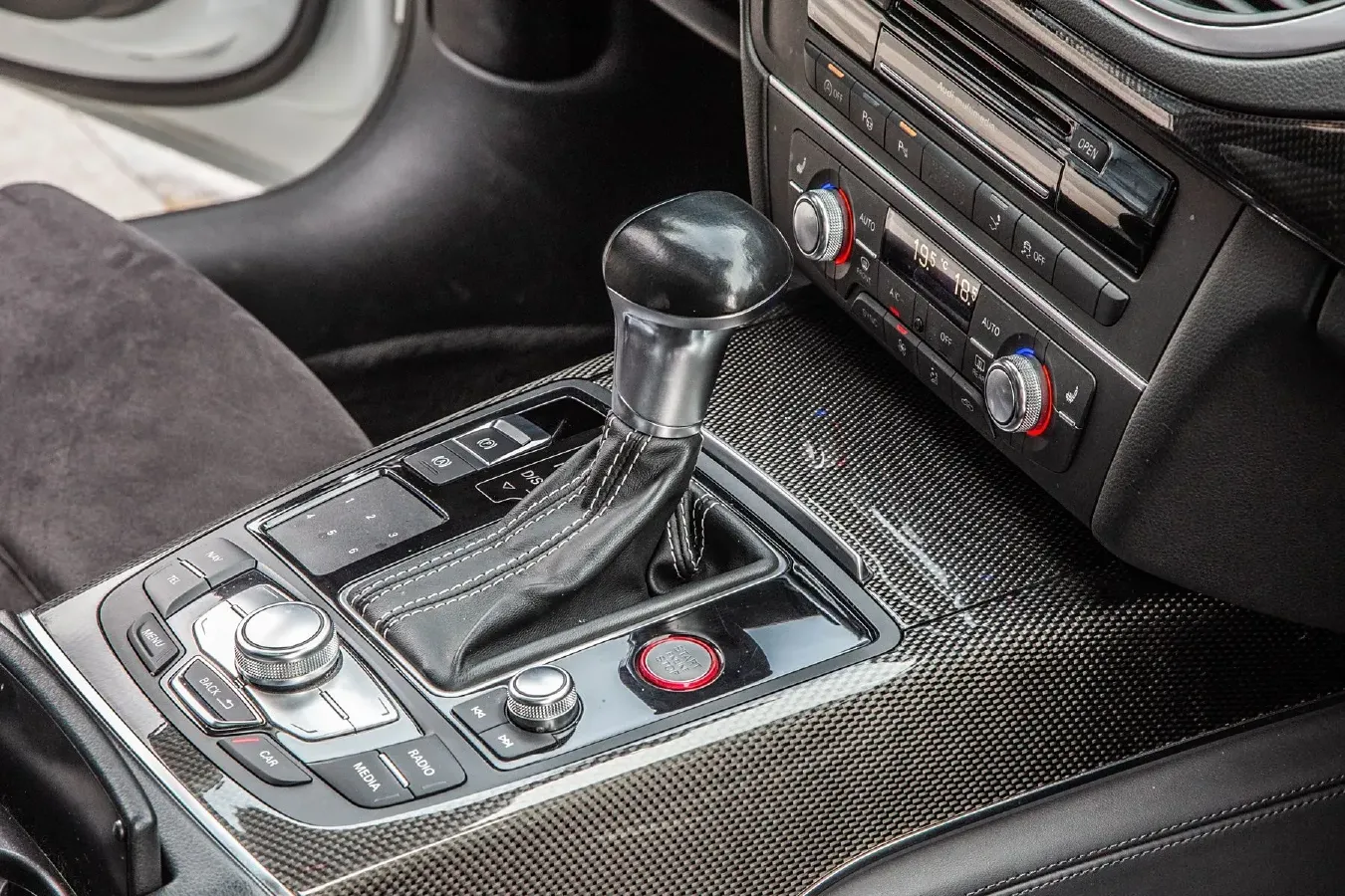 2013 Audi S7 4.0T 420HP V8 7DCT,autocango,china used car exporter,china ev exporter,chinese used car exporter,chinese used ev exporter