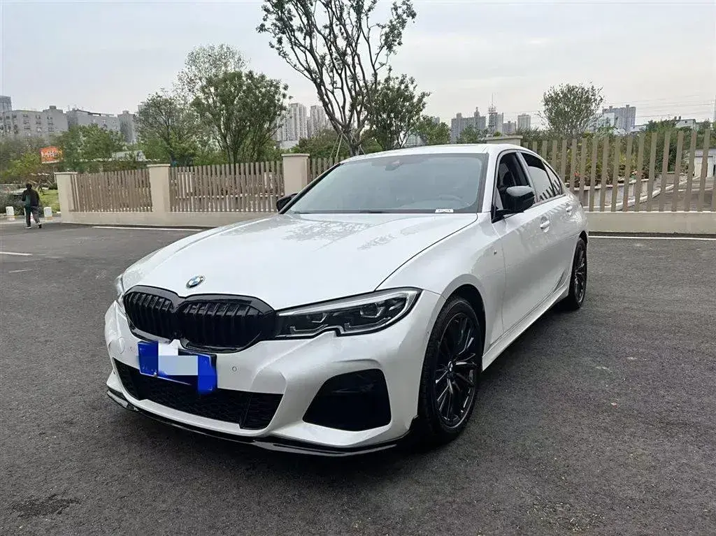 2021 BMW 3 Series 2.0T 184HP L4 8AT