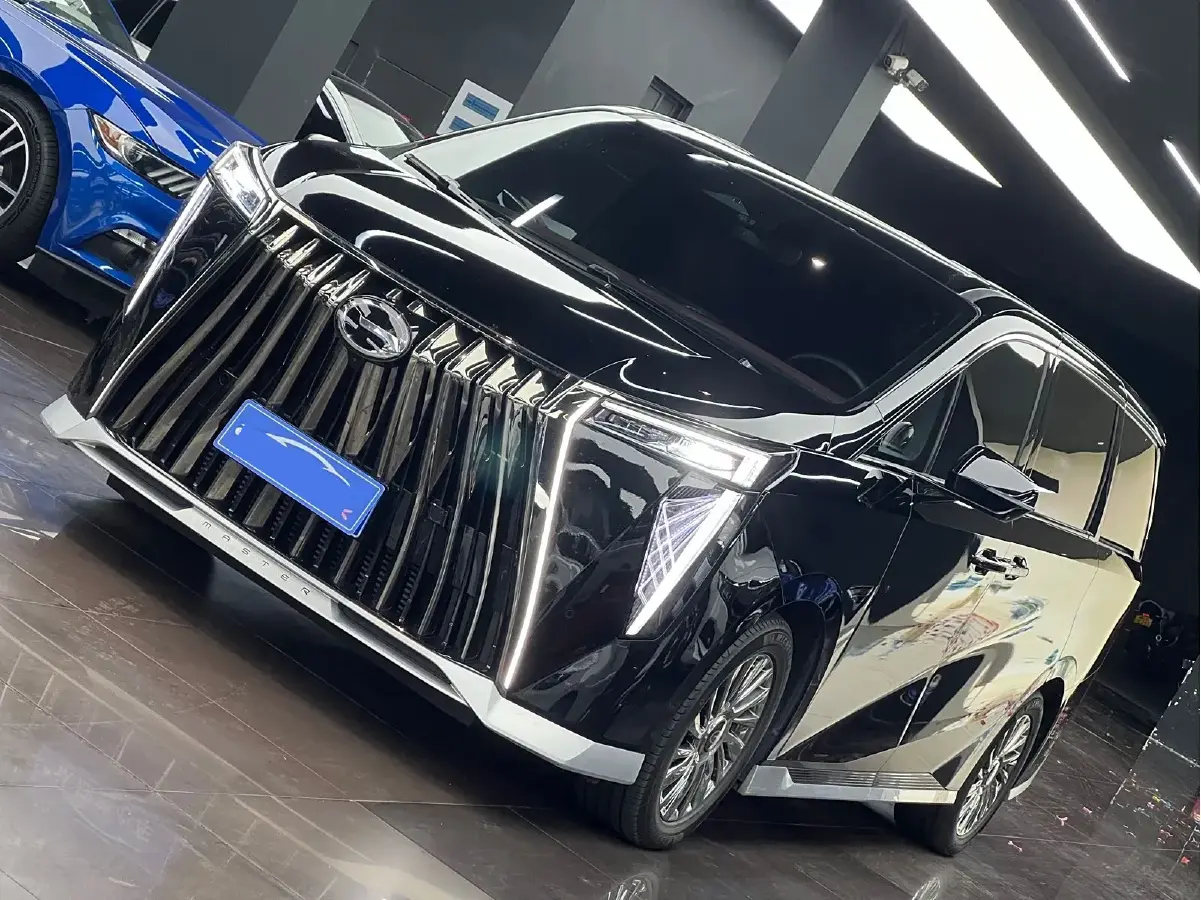 2023 GAC Trumpchi M8 2.0T 252HP L4 8AT