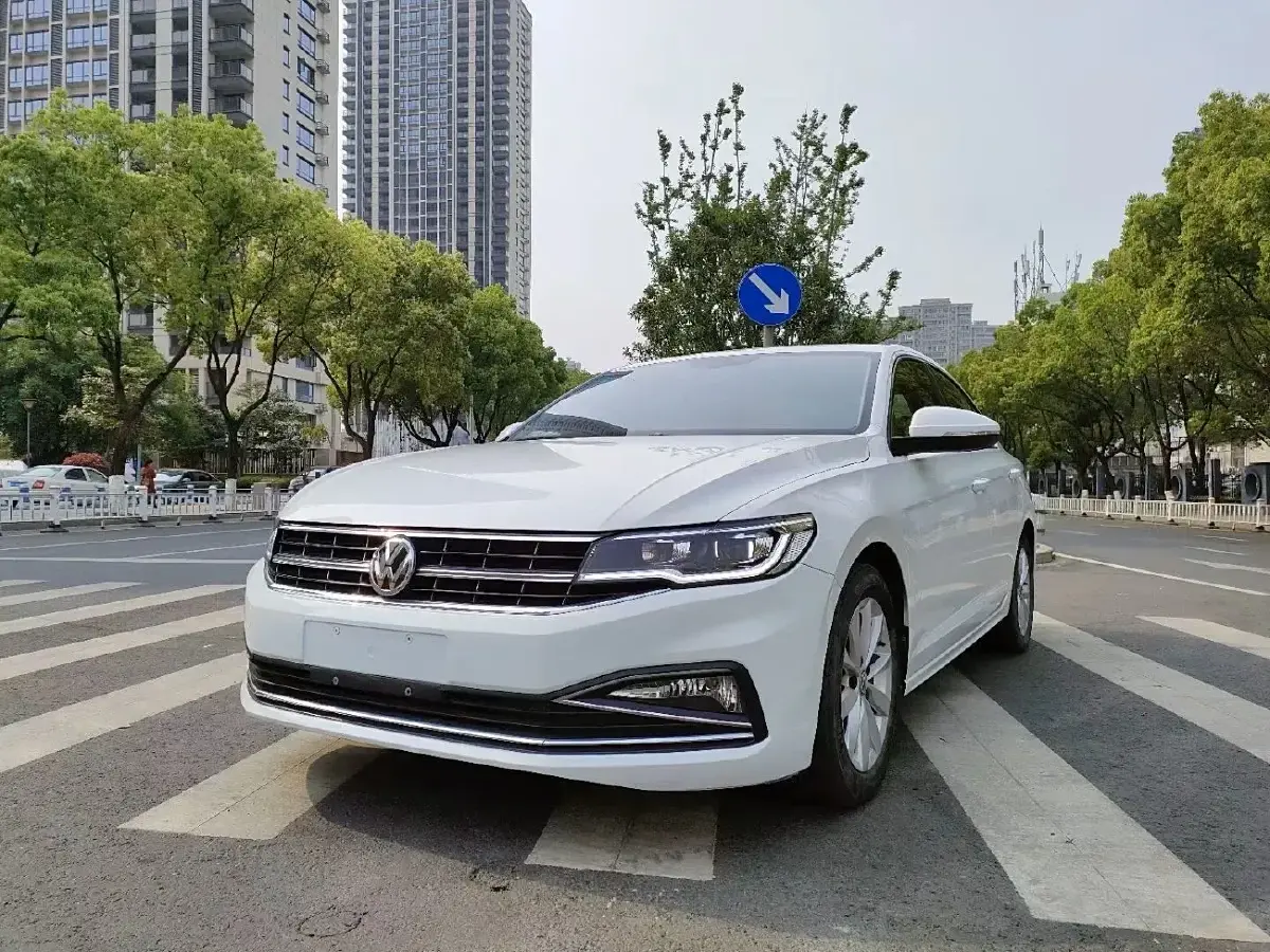 2020 Volkswagen Bora 1.5L 113HP L4 6AT