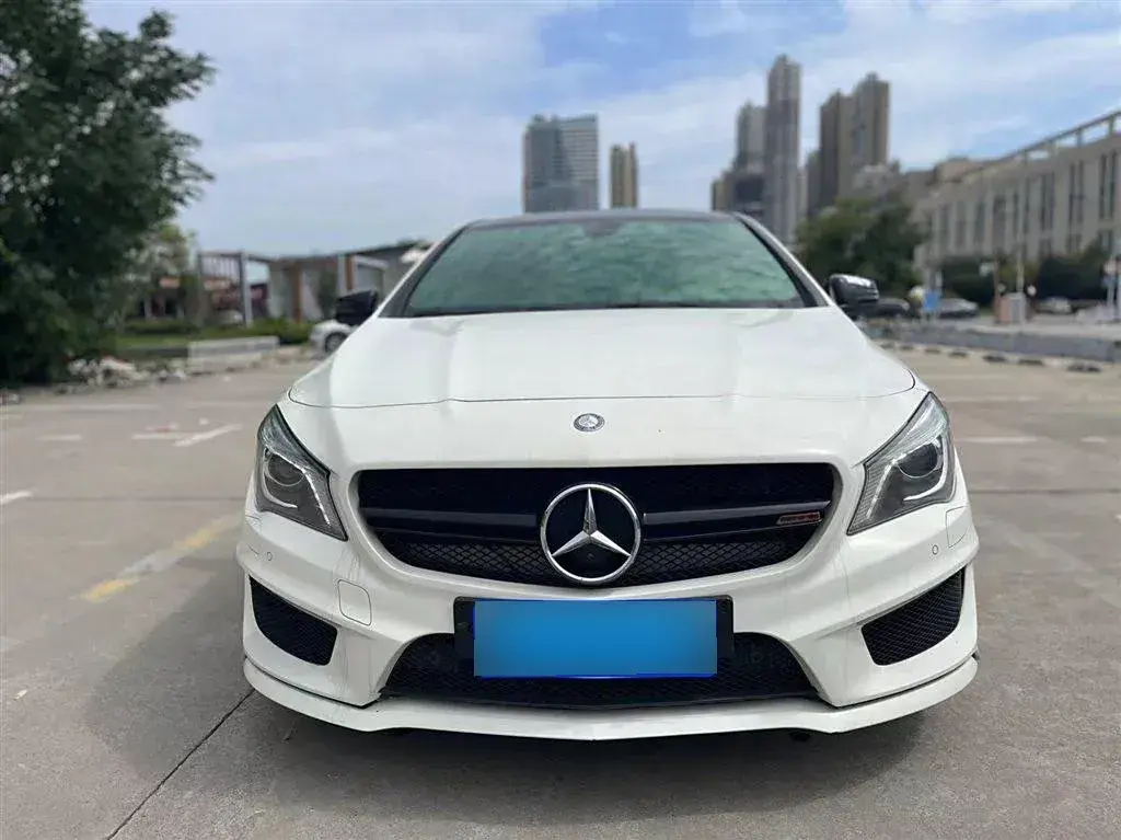 2014 Mercedes-Benz CLA Class 2.0T 211HP L4 7DCT