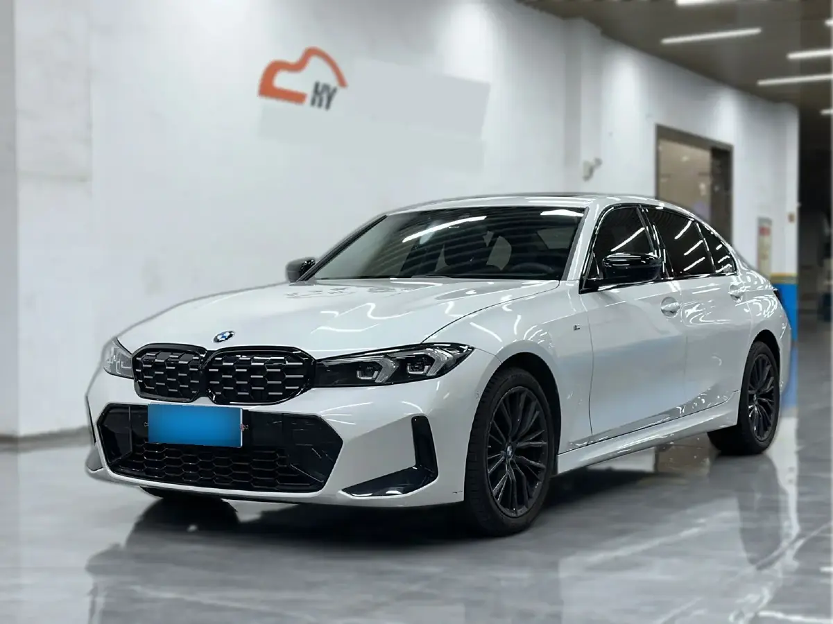 2024 BMW 3 Series 2.0T 184HP L4 8AT