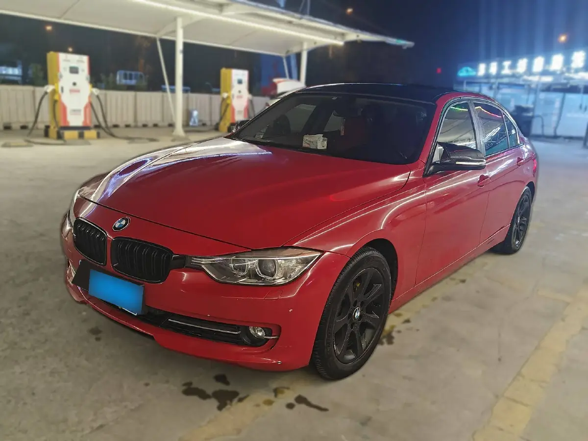 2013 BMW 3 Series 2.0T 245HP L4 8AT