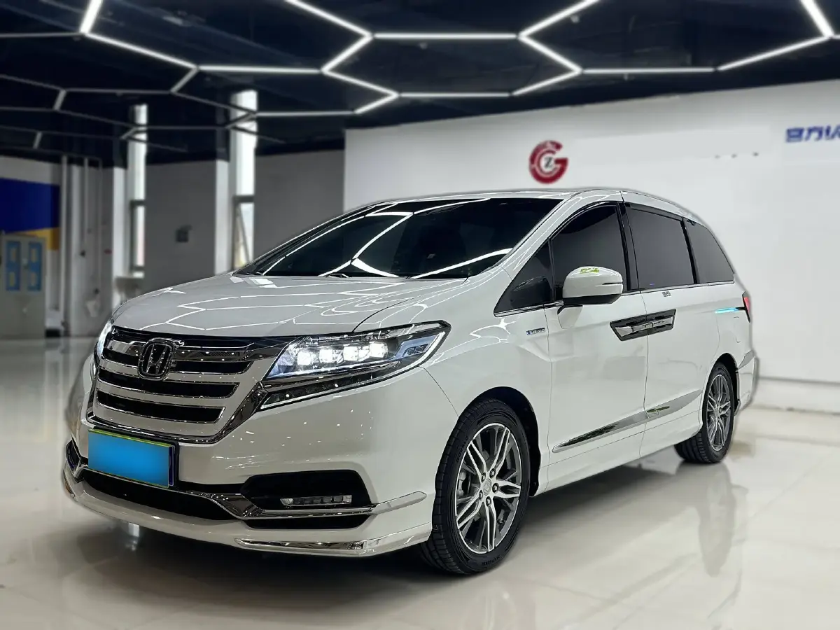 2019 Honda Elysioin 2.0L 146HP L4 E-CVT Hybrid