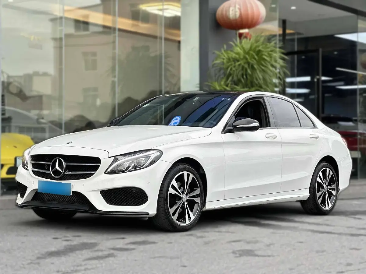 2015 Mercedes-Benz C Class 2.0T 184HP L4 7AT
