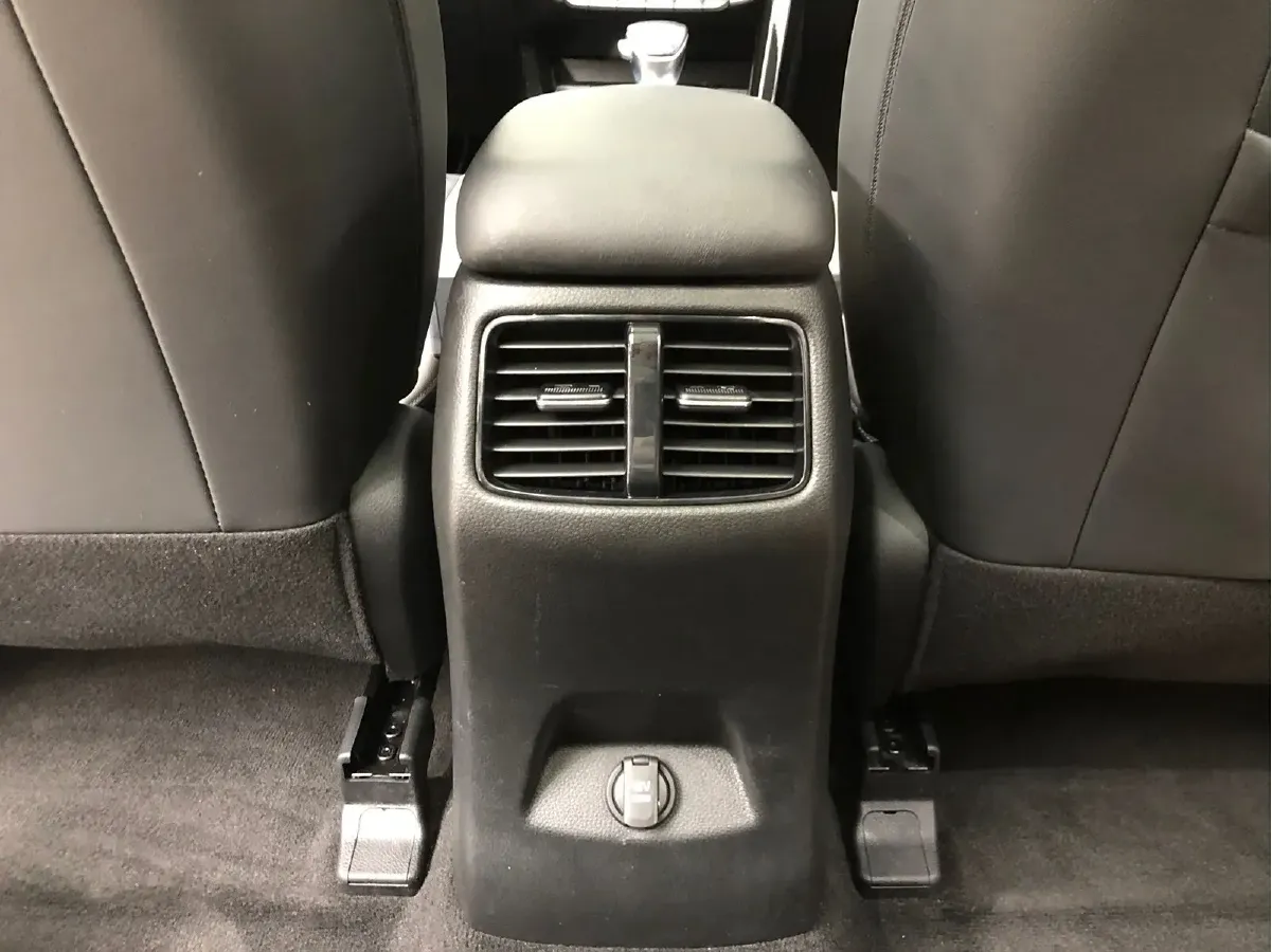 2019 Kia Sportage R 2.0L 160HP L4 6AT,autocango,china used car exporter,china ev exporter,chinese used car exporter,chinese used ev exporter