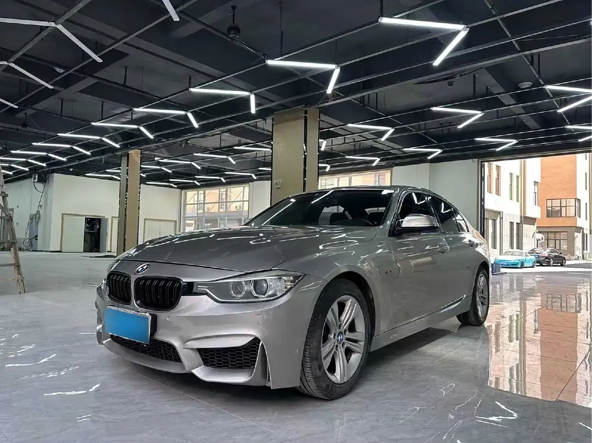 2014 BMW 3 Series 2.0T 184HP L4 8AT