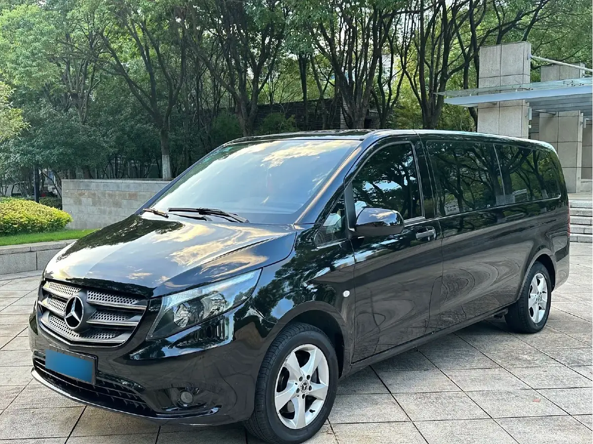 2020 Mercedes-Benz Vito 2.0T 211HP L4 9AT