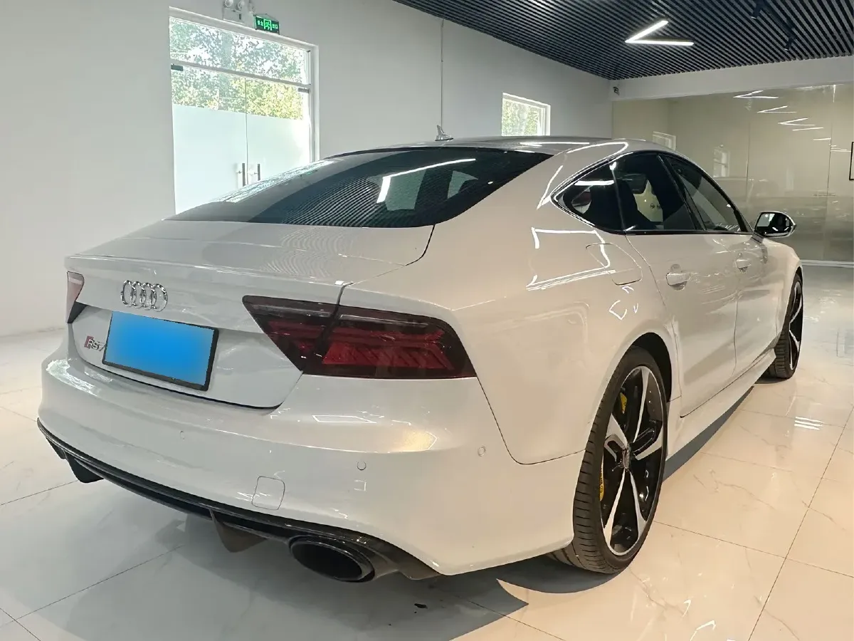 2014 Audi RS 7 4.0T 560HP V8 8AT,autocango,china used car exporter,china ev exporter,chinese used car exporter,chinese used ev exporter