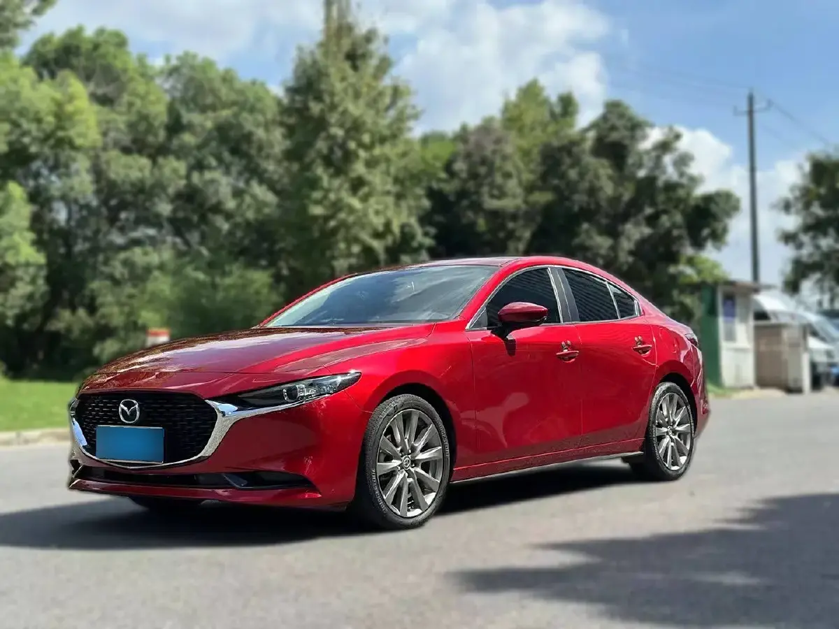 2020 Mazda 3 Axela 2.0L 158HP L4 6AT