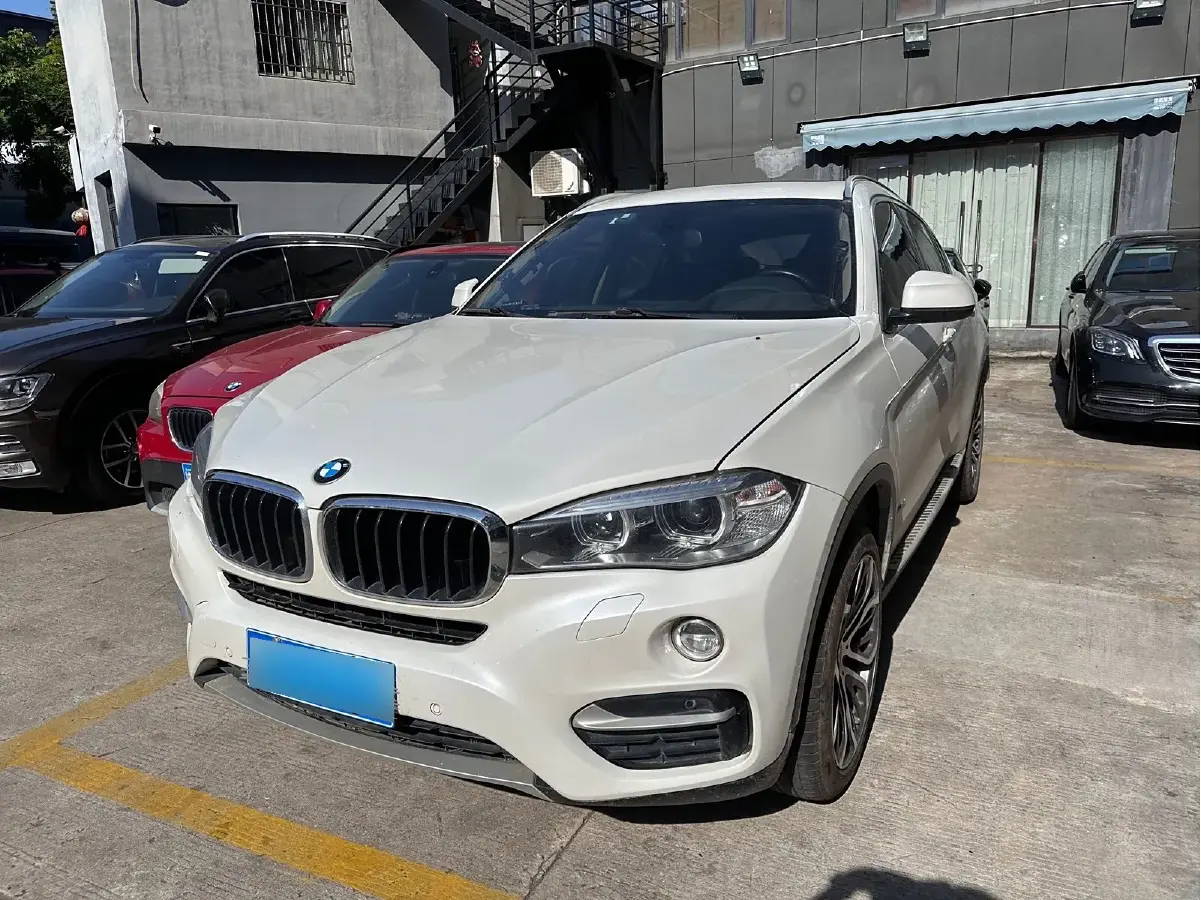 2015 BMW X6 3.0T 306HP L6 8AT