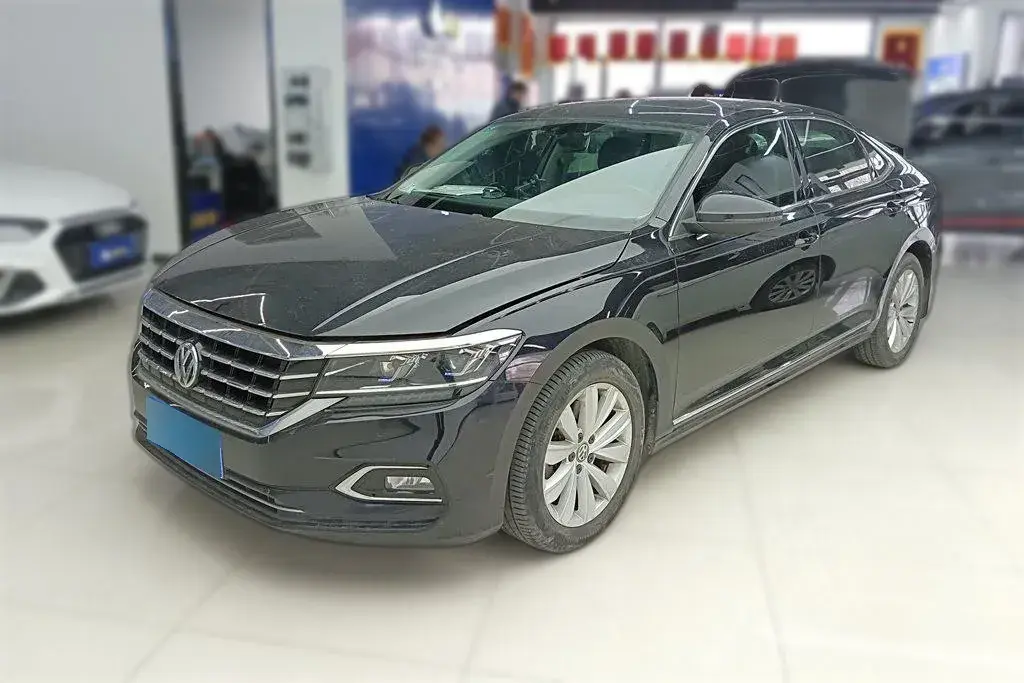 2019 Volkswagen Passat 2.0T 186HP L4 7DCT