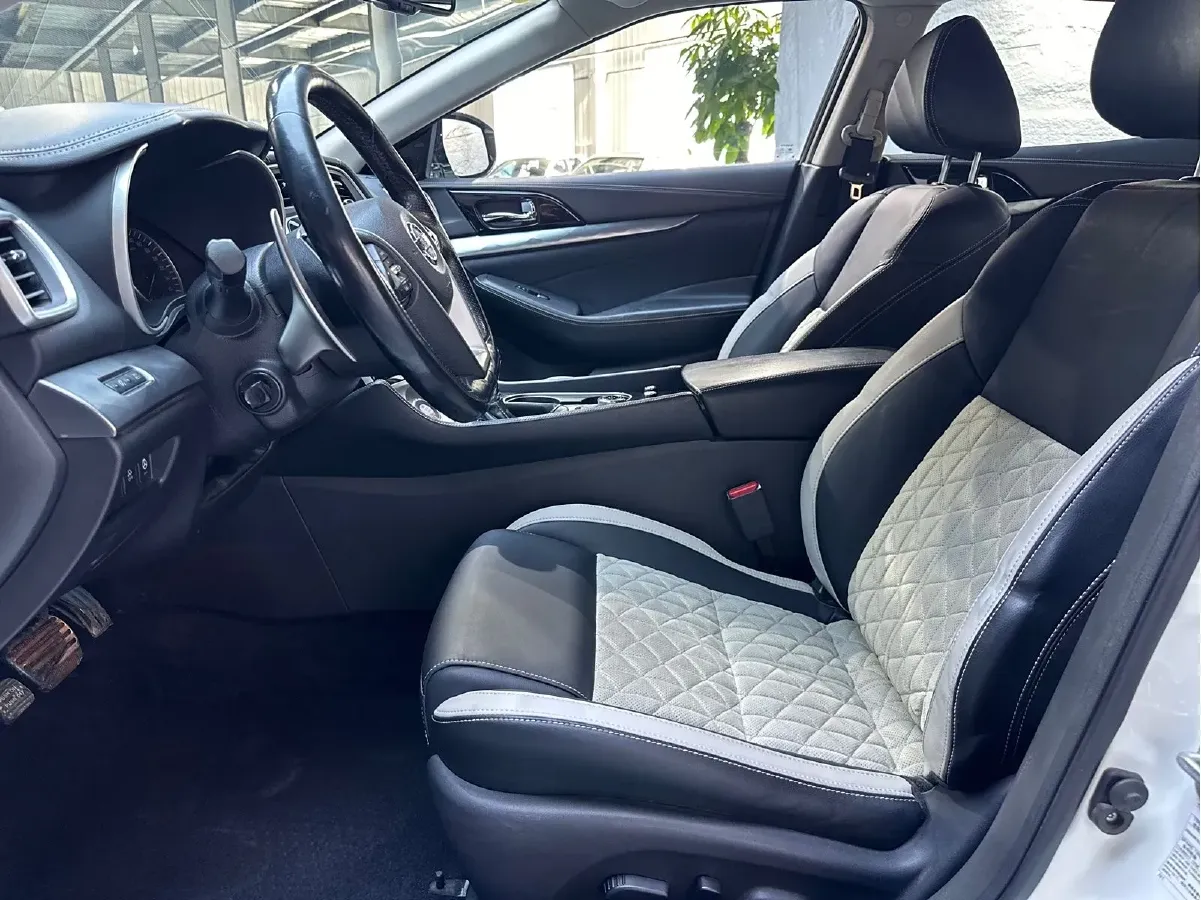 2016 Nissan Maxima 2.5L 186HP L4 CVT,autocango,china used car exporter,china ev exporter,chinese used car exporter,chinese used ev exporter