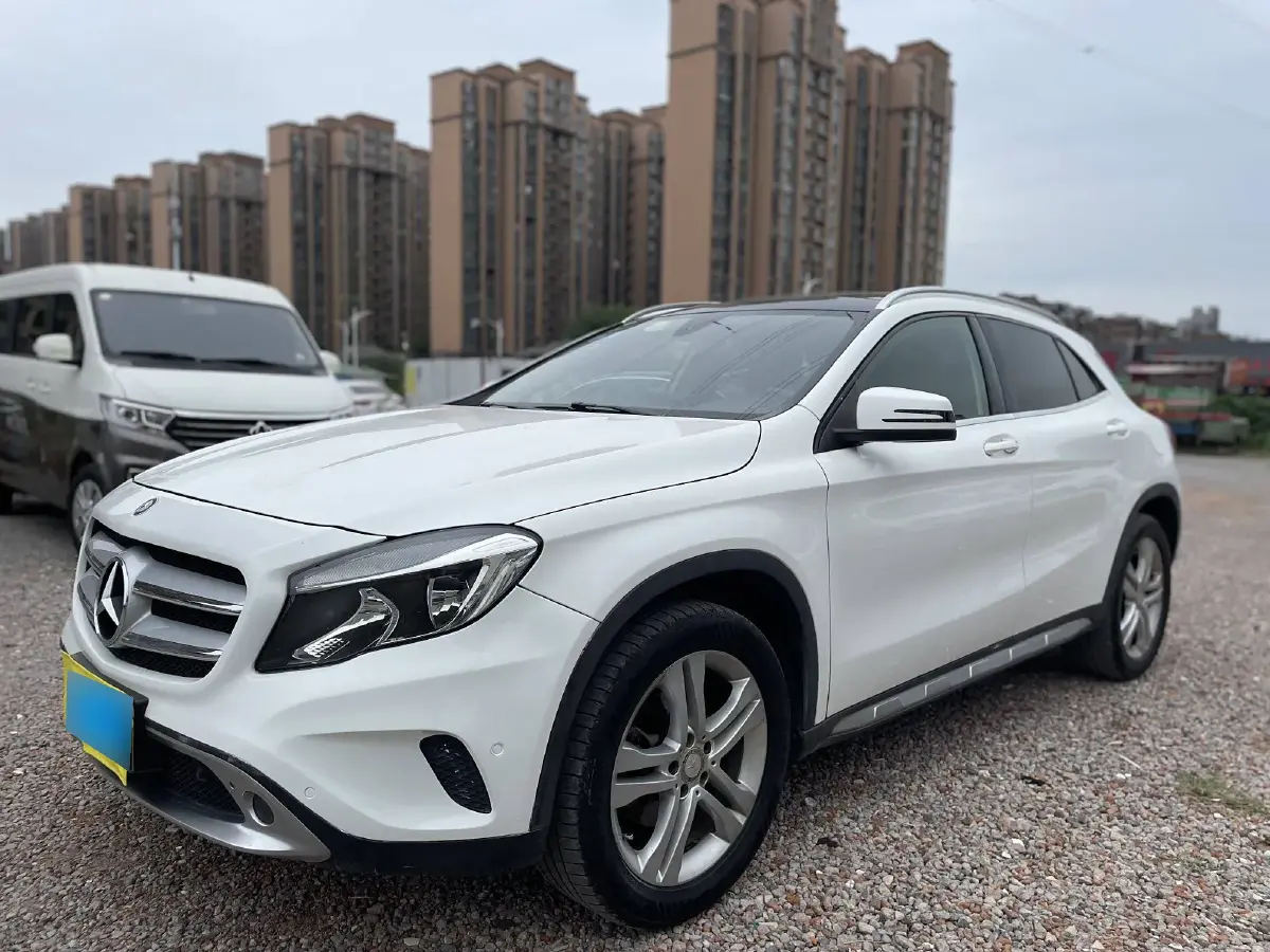 2016 Mercedes-Benz GLA Class 1.6T 156HP L4 7DCT