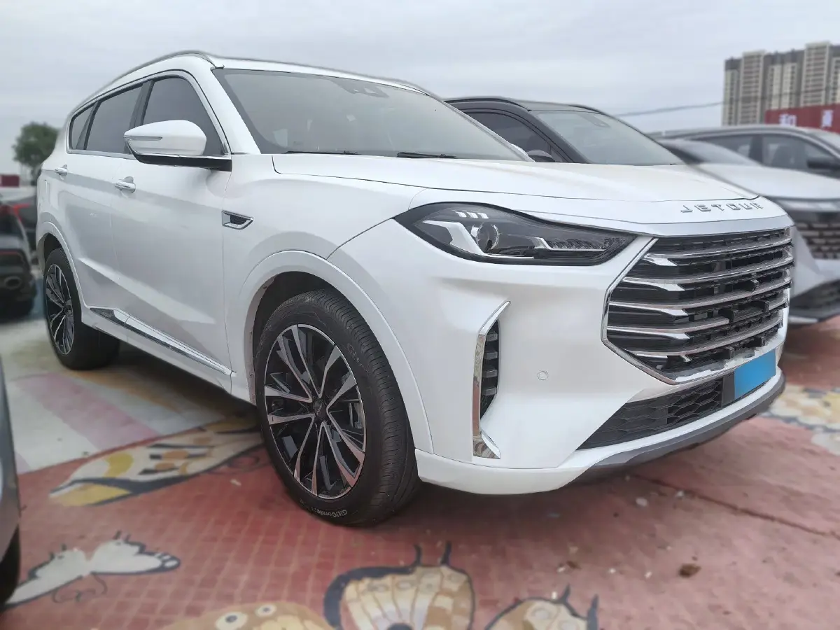 2023 Jetour X70 Plus 1.6T 197HP L4 7DCT