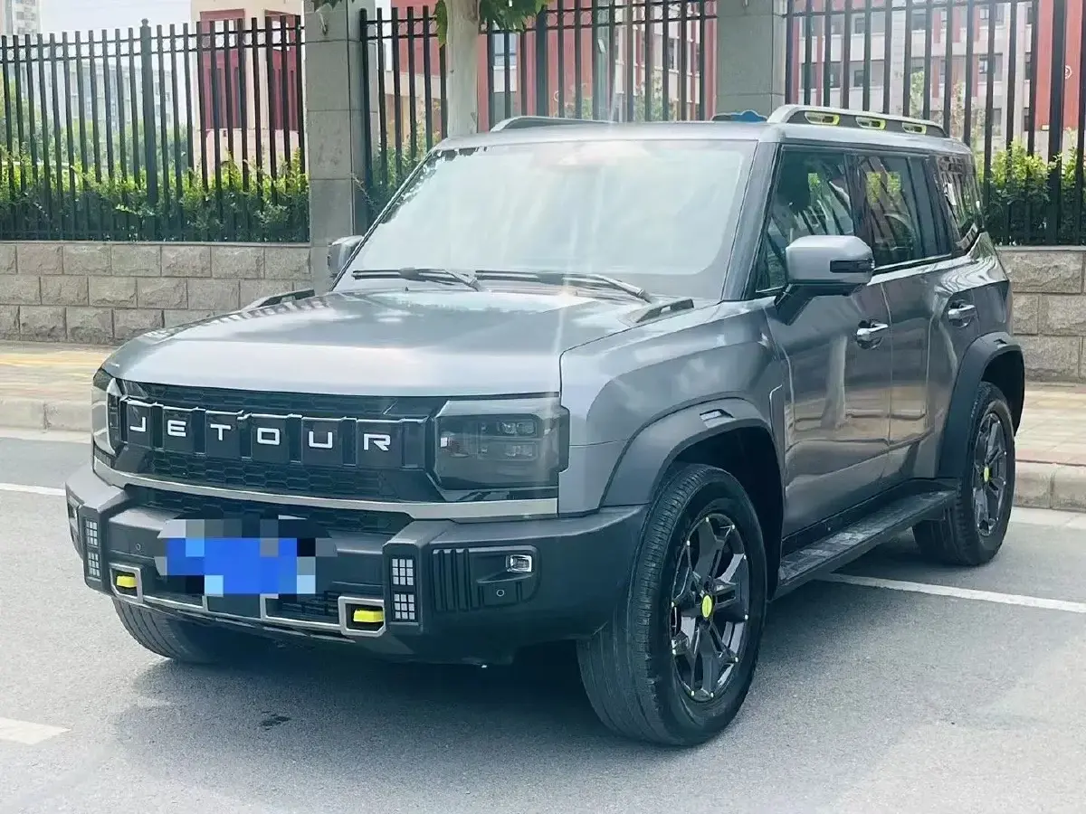 2023 Jetour Traveller 2.0T 254HP L4 7DCT