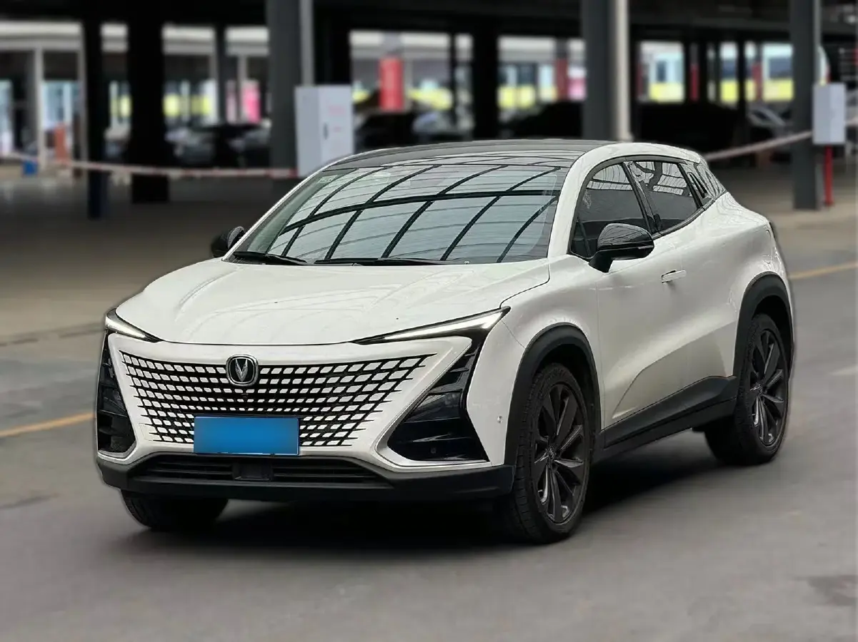 2020 ChangAn UNI-T 1.5T 180HP L4 7DCT