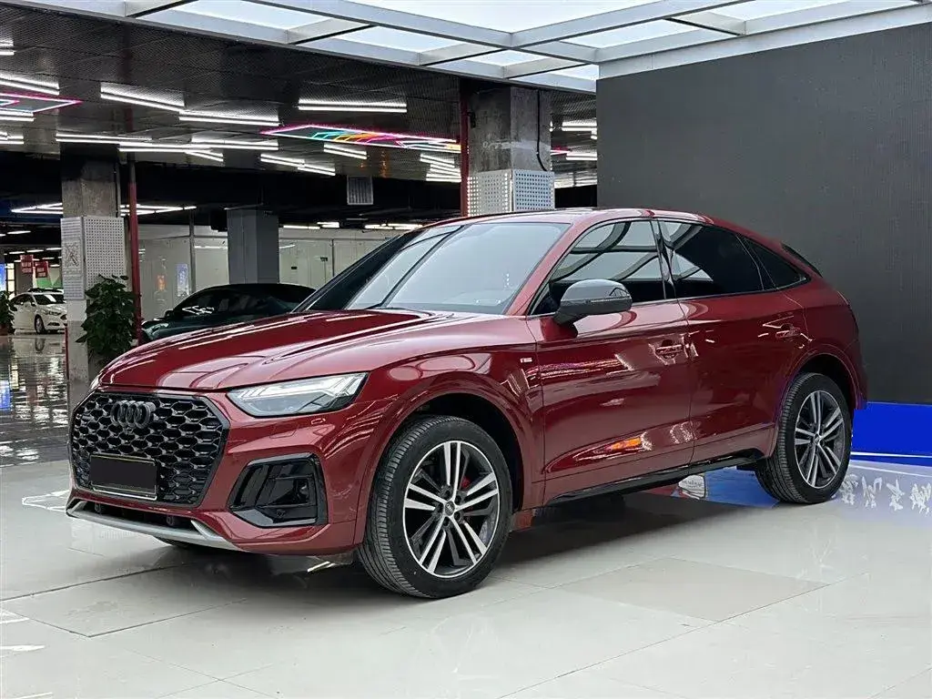2021 Audi Q5L Sportback 2.0T 252HP L4 7DCT
