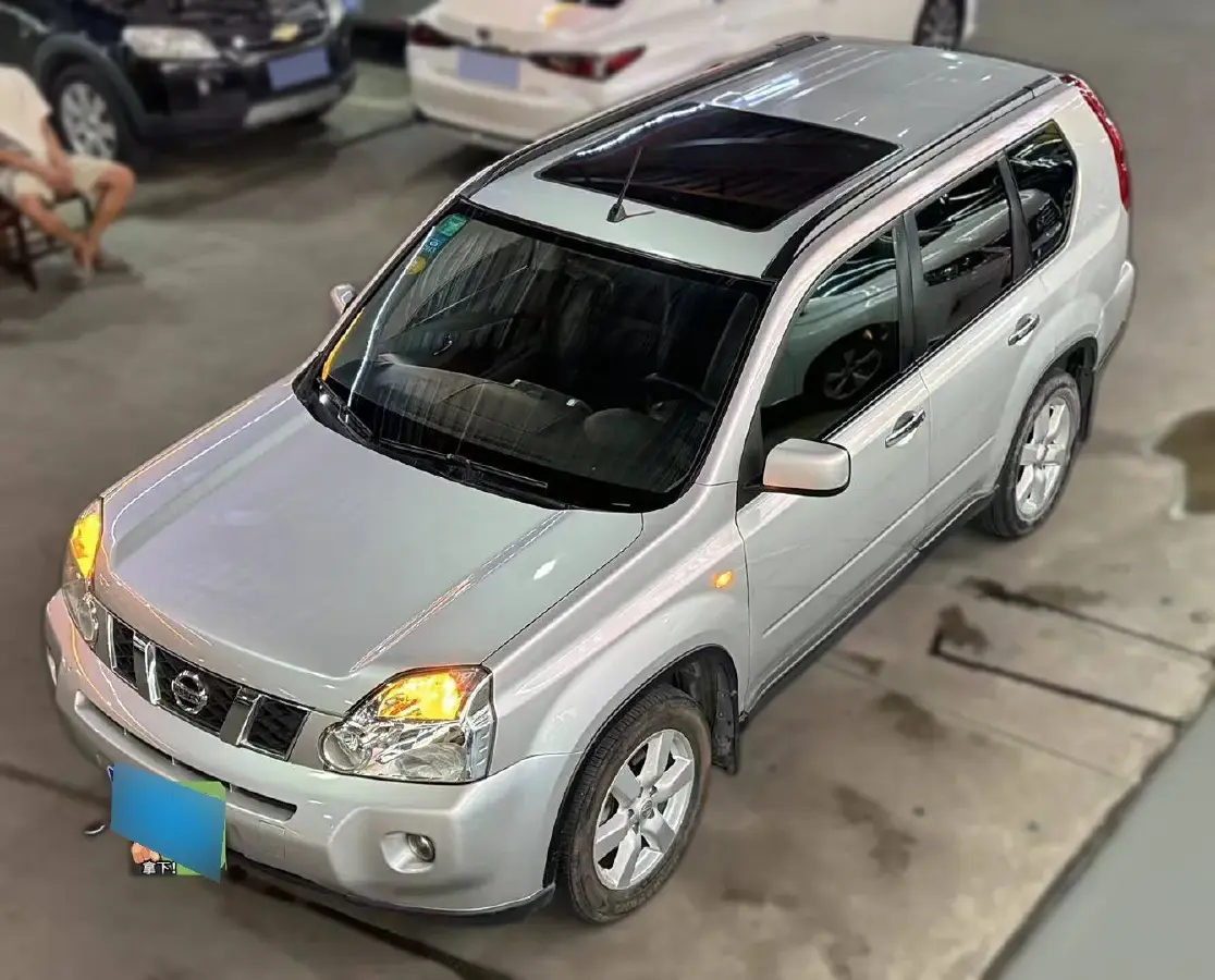 2010 Nissan X-Trail 2.5L 184HP L4 CVT