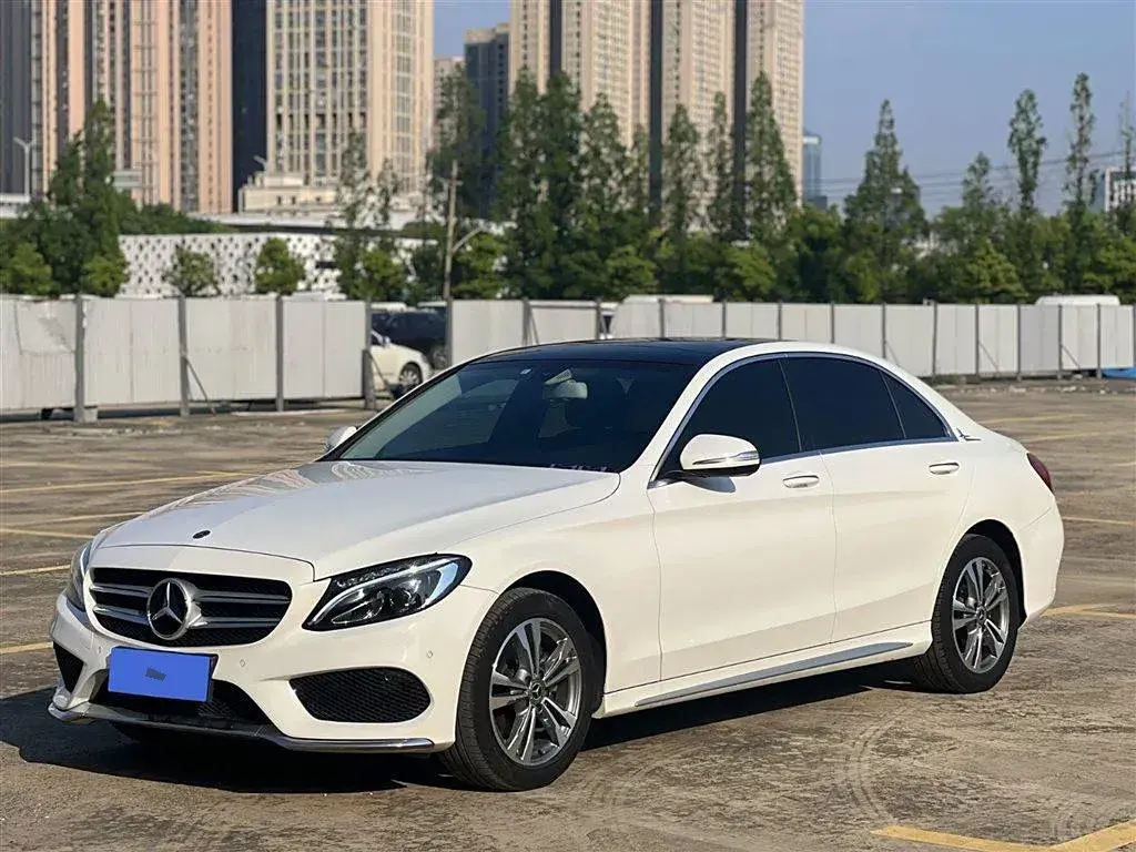 2018 Mercedes-Benz C Class 2.0T 184HP L4 9AT