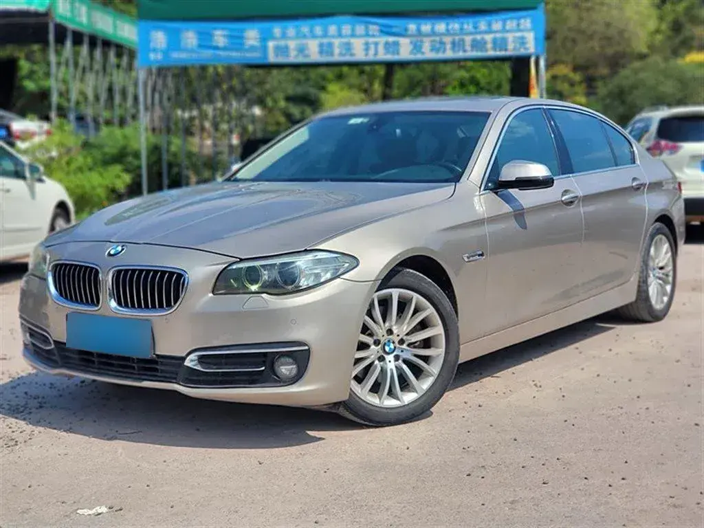 2014 BMW 5 Series 2.0T 218HP L4 8AT