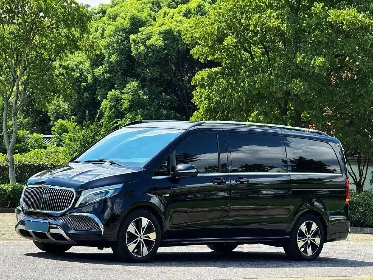 2021 Mercedes-Benz V Class 2.0T 211HP L4 9AT