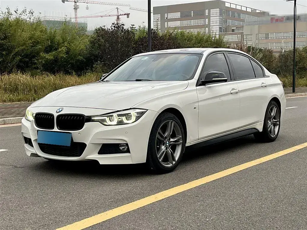 2018 BMW 3 Series 2.0T 184HP L4 8AT
