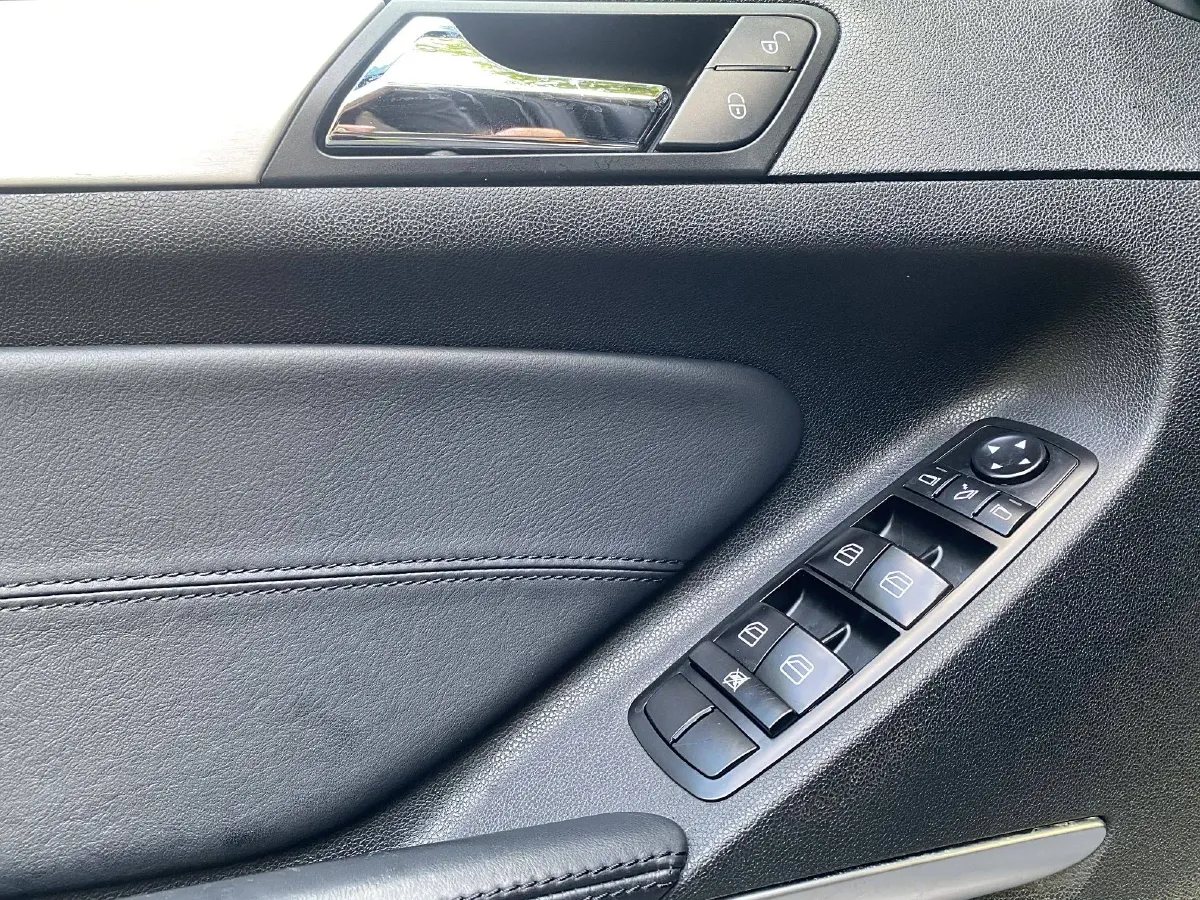 2007 Mercedes-Benz M AMG 6.2L 510HP V8 7AT,autocango,china used car exporter,china ev exporter,chinese used car exporter,chinese used ev exporter