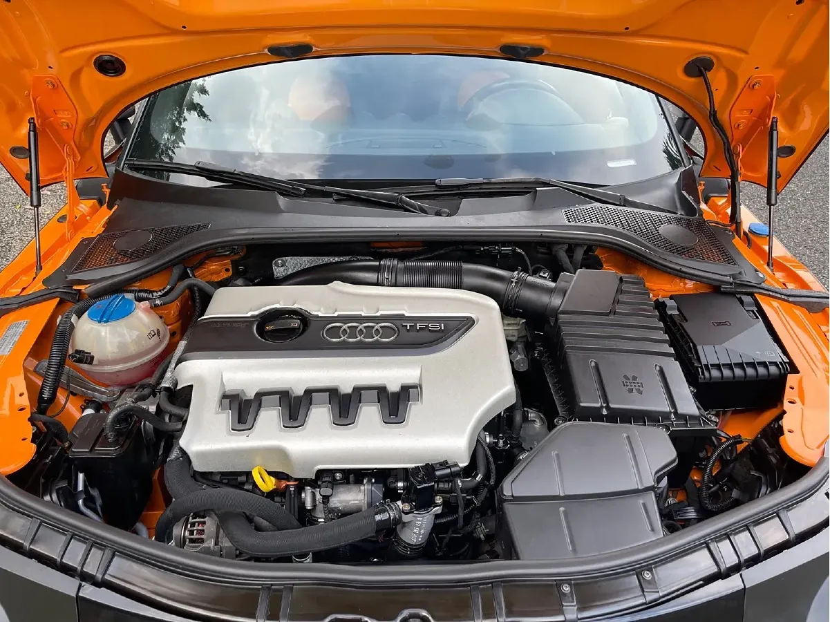 2011 Audi TTS 2.0T 272HP L4 6DCT,autocango,china used car exporter,china ev exporter,chinese used car exporter,chinese used ev exporter