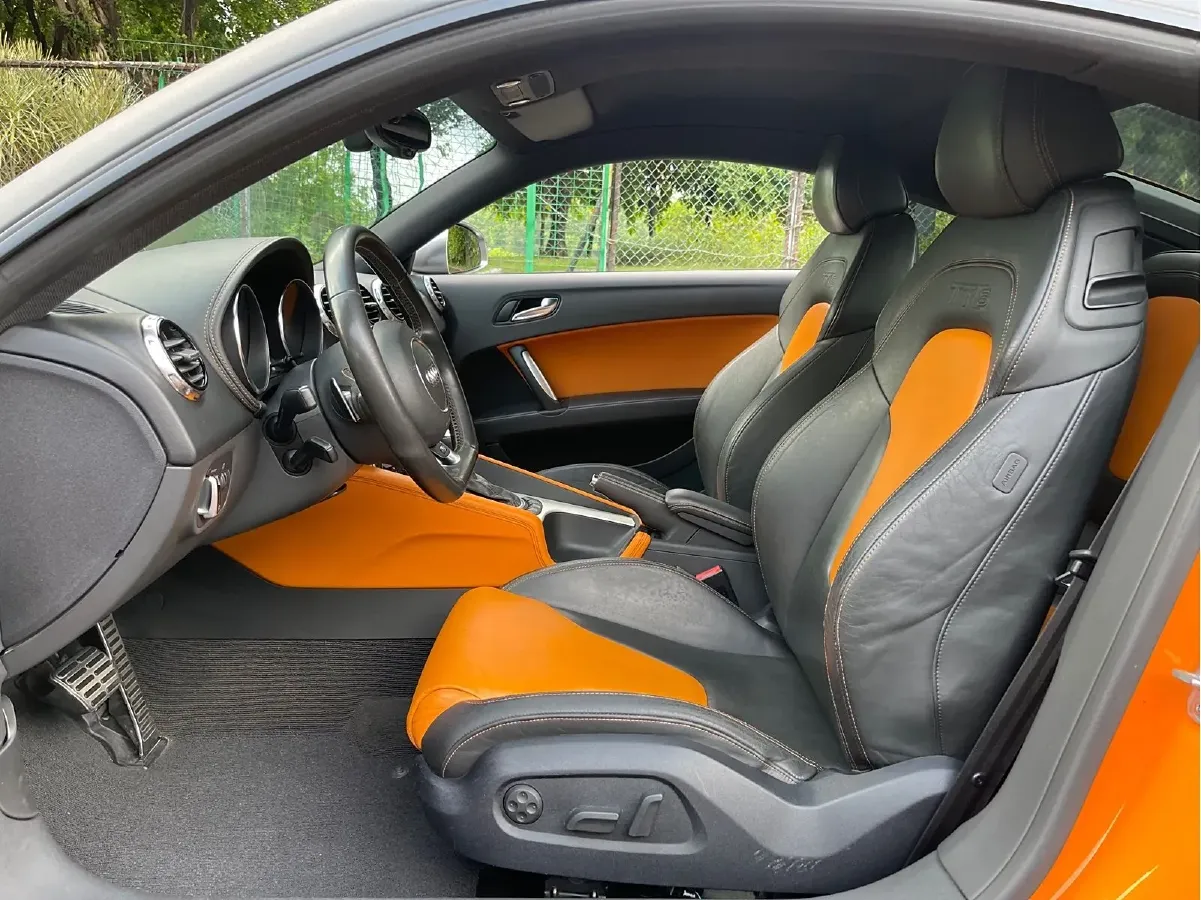 2011 Audi TTS 2.0T 272HP L4 6DCT,autocango,china used car exporter,china ev exporter,chinese used car exporter,chinese used ev exporter