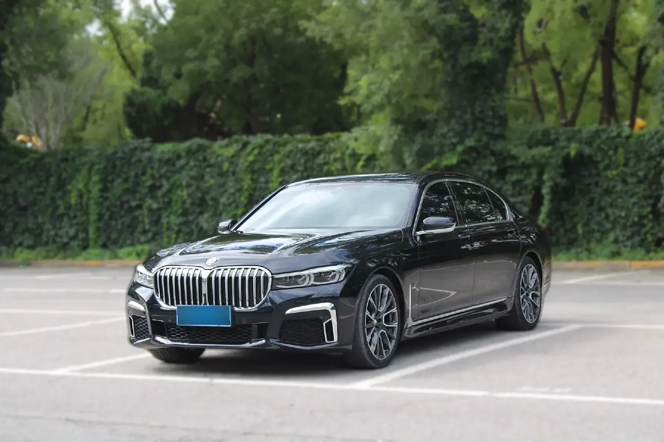 2021 BMW 7 Series 3.0T 340HP L6 8AT