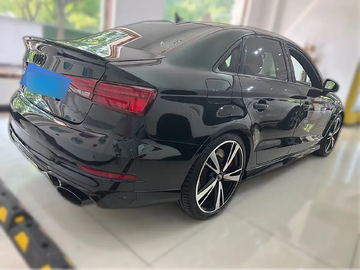 2017 Audi RS 3 2.5T 400HP L5 7DCT,autocango,china used car exporter,china ev exporter,chinese used car exporter,chinese used ev exporter